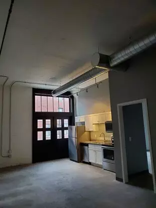 Phl Apartment for rent in Davenport, IA