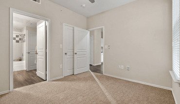 9225 Garland Dr Apartment for rent in Dallas, TX