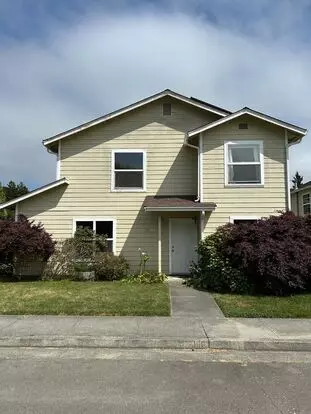 Pet Friendly 4 Bedroom, 2.5 Bathroom Home In Arcata Apartment for rent in Arcata, CA