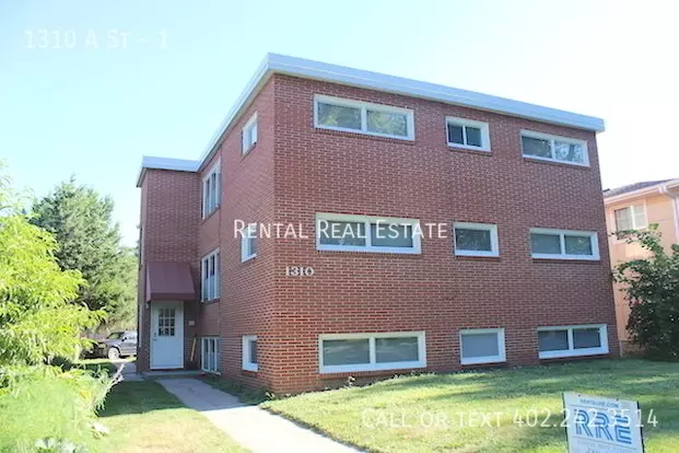 1310 A St Apartment for rent in Lincoln, NE