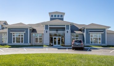 Arlington Farms Apartment for rent in Greenwood, IN