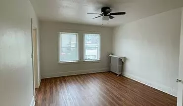 2 of 30 1305 E Denny Way Apartment for rent in Seattle, WA