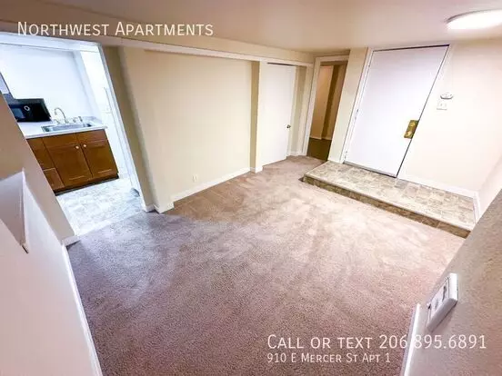 910 E Mercer St Apartment for rent in Seattle, WA