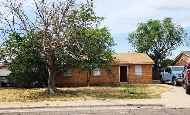 3507 Park Ln Apartment for rent in Midland, TX