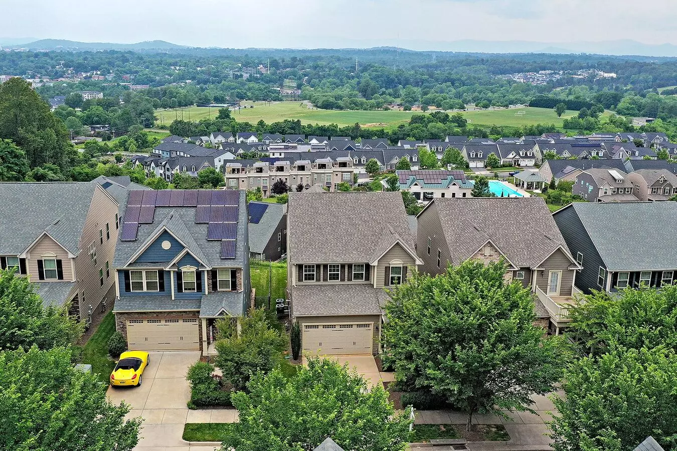 Spacious Pet-friendly Cascadia Home With Stunning Views House for rent in Charlottesville, VA