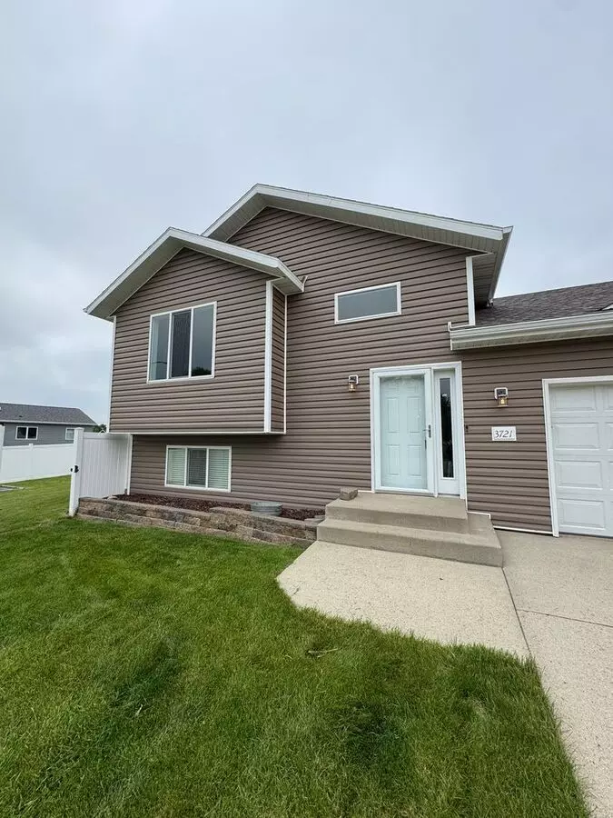 Beautiful Home In Nw Mandan For Rent House for rent in Mandan, ND