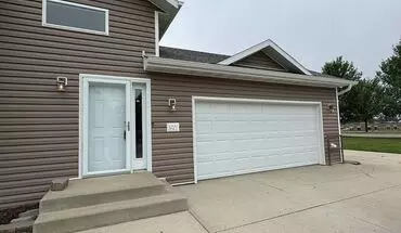 2 of 30 Beautiful Home In Nw Mandan For Rent House for rent in Mandan, ND