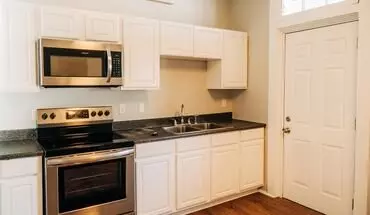 4 of 13 The New Yorker - Foureight Apartment for rent in Lafayette, IN