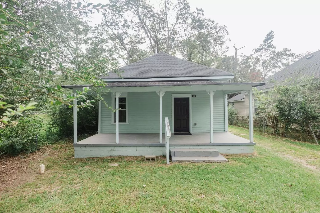 526 N 17th St - 2-br & 2-ba House for rent in Griffin, GA