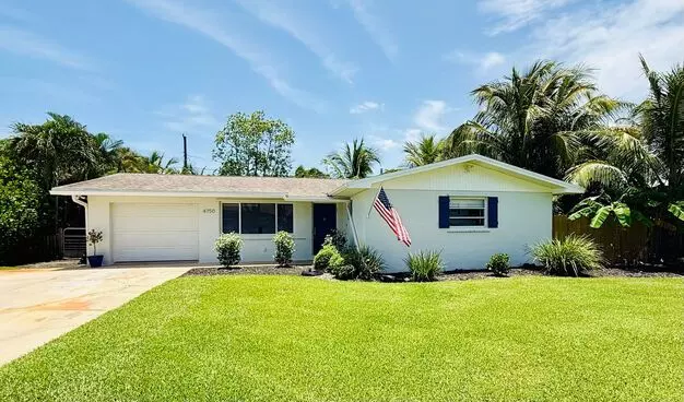 3/2/1 Rocky Point Home W/fenced Backyard & Lawn Maintenance Included! Apartment for rent in Stuart, FL