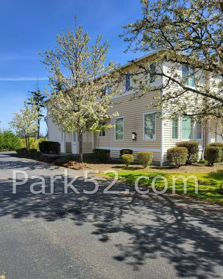 2 Bedroom Condo In Dupont - 2390 Simmons St #c, Dupont Apartment for rent in Dupont, WA