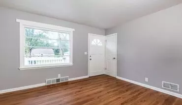 3 of 11 Stylish Simplicity: 2 Bed, 1 Bath Single-family Gem House for rent in Omaha, NE