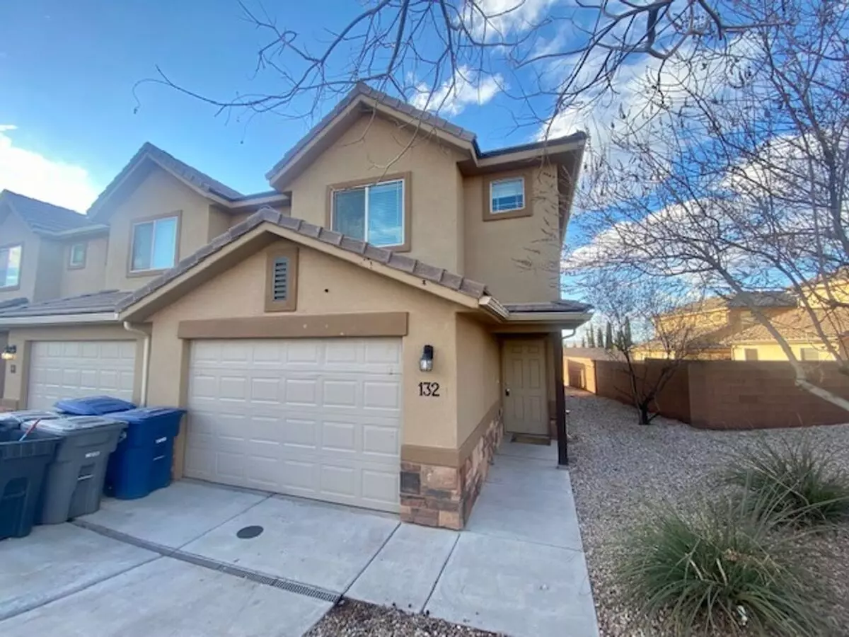 Spacious Townhome In Washington House for rent in Washington, UT