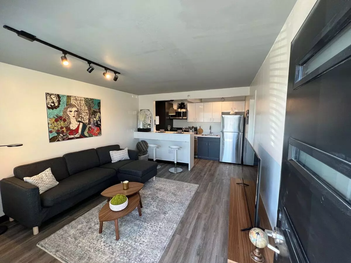 Drink In Life At The Bricks - The Gimlet Apartment for rent in Fort Smith, AR