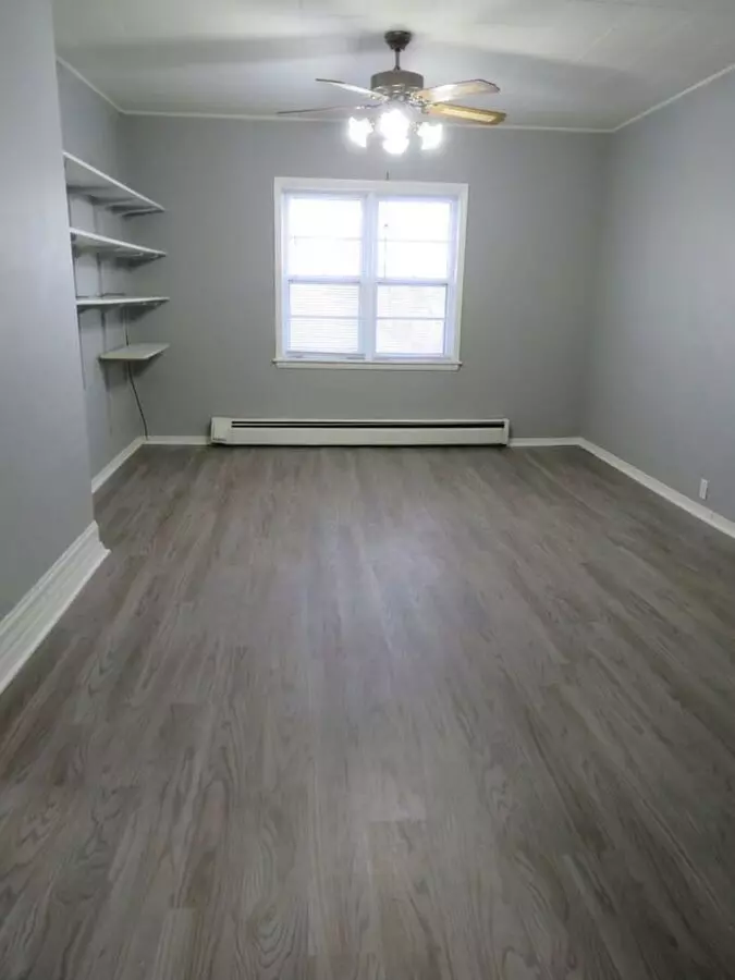 617 W Central St Apartment for rent in Chippewa Falls, WI