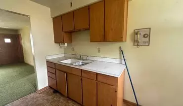 2 of 31 1501 1503 Harding Ave Apartment for rent in Eau Claire, WI