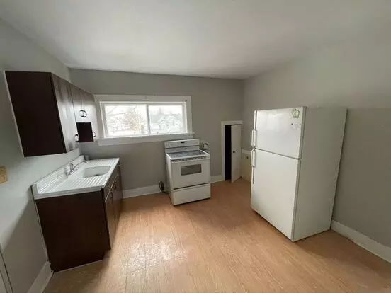 105 N State St Apartment for rent in Chippewa Falls, WI