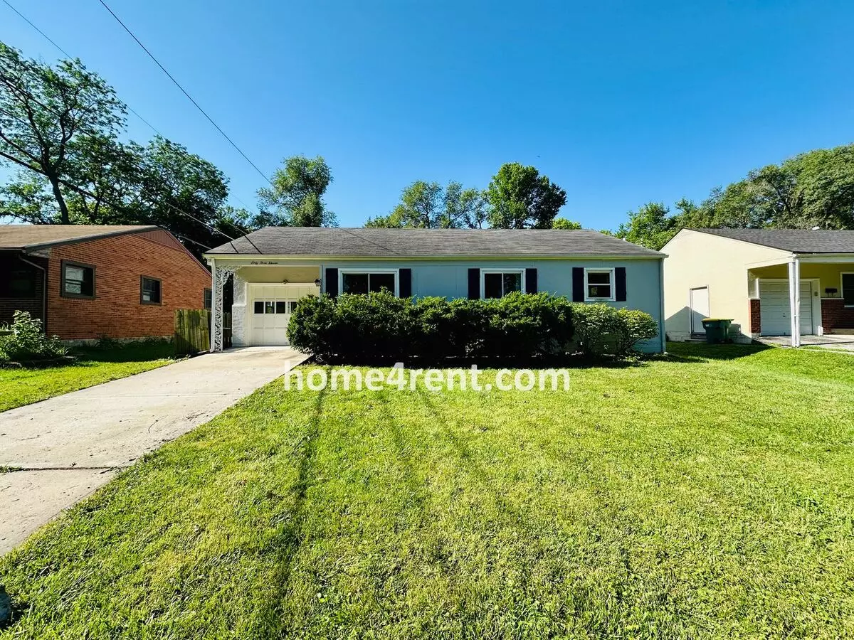 Overland Park Ranch W/ Wood Floors, Updated Kitchen, Open Layout, Fenced Yard! House for rent in Overland Park, KS