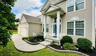 4 of 66 Wood Floors, Open Layout, Plenty Of Natural Light, And Fenced Yard! House for rent in Lenexa, KS