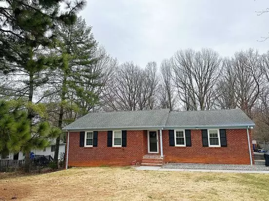 5 Bed / 3 Bath Home With Finished Basement Apartment for rent in Lynchburg, VA