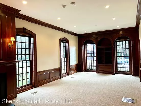 446 W 6th St Apartment for rent in Erie, PA