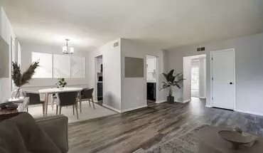 2 of 18 Northcrest Garden Apartments Apartment for rent in Fort Wayne, IN