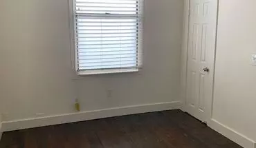 4 of 6 3845 Market St Apartment for rent in Oakland, CA
