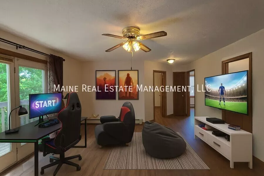 6 Hartley St Apt Lewiston Apartment for rent in Lewiston, ME