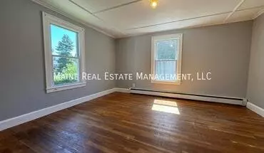 3 of 7 5 Williams St Apt Waterville Apartment for rent in Waterville, ME