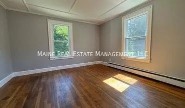 4 of 7 5 Williams St Apt Waterville Apartment for rent in Waterville, ME
