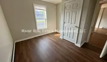 4 of 9 1817 Hammond St Apartment for rent in Hermon, ME