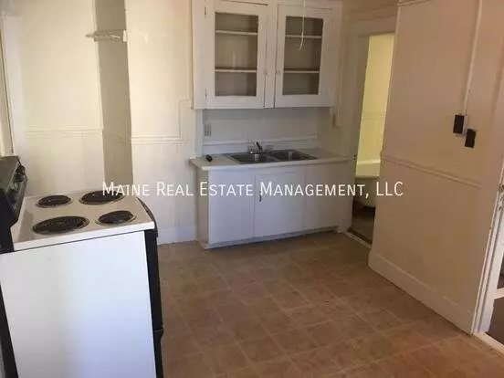 124 York St Apt Bangor Apartment for rent in Bangor, ME