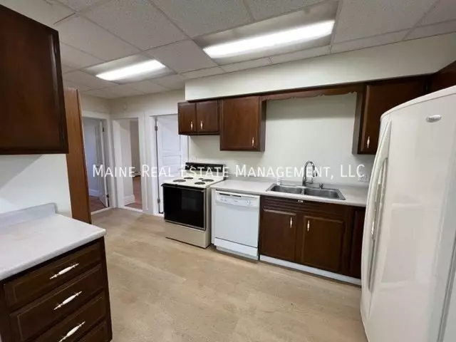 4 Bellevue St Apt Winslow Apartment for rent in Winslow, ME