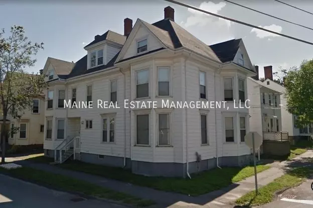 133 Essex St Apartment for rent in Bangor, ME