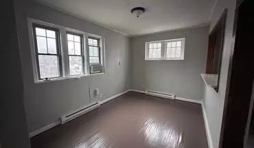 5 of 11 300-302 S 12th St Apartment for rent in New Castle, IN