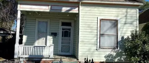 1044 Lincoln St Apartment for rent in Red Bluff, CA