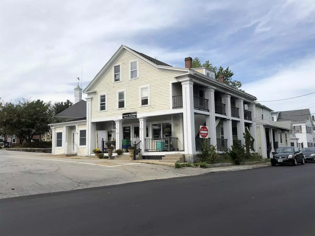 24 Main St Apartment for rent in Jaffrey, NH