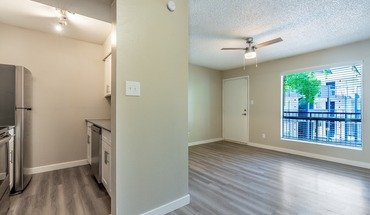 Rise Lakeside Apartment for rent in Phoenix, AZ