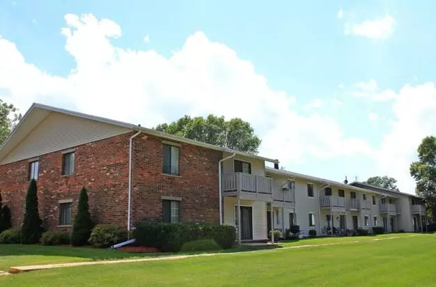 2209-2225 Wyoming Ave Apartment for rent in Sun Prairie, WI 2209-2225 Wyoming Ave Apartment for rent in Sun Prairie, WI