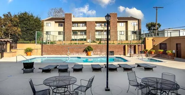 2 Bedroom/ 2 Bath Condo In The Heart Of Glendale! Apartment for rent in Glendale, CA