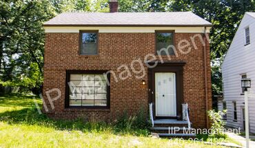 5179 Homewood Ave Apartment for rent in Maple Heights, OH