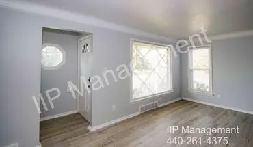 3 of 21 4086 Hinsdale Rd House for rent in South Euclid, OH
