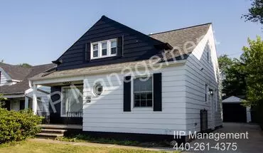 2 of 21 4086 Hinsdale Rd House for rent in South Euclid, OH
