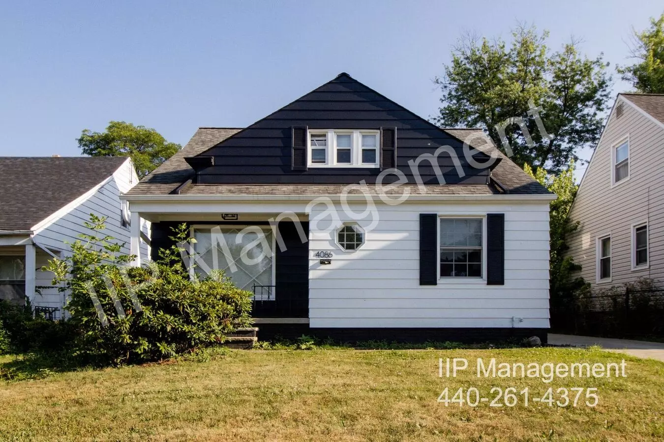 4086 Hinsdale Rd House for rent in South Euclid, OH