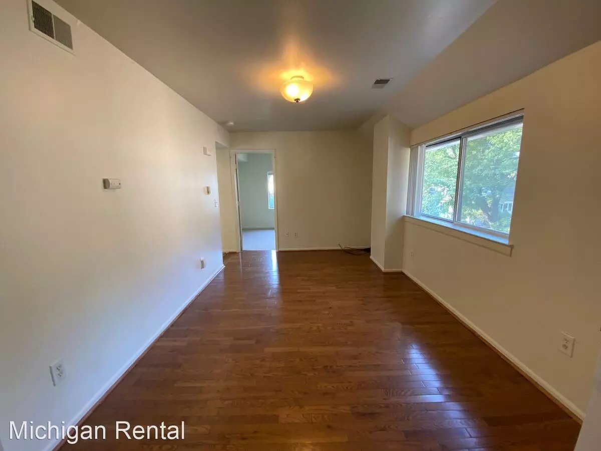 312 Beakes Apartment for rent in Ann Arbor, MI