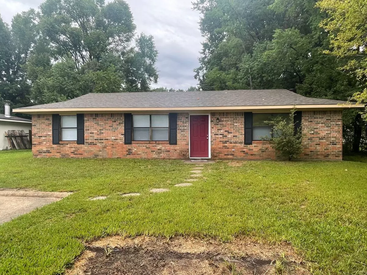 1617 Espoir Dr House for rent in Leesville, LA