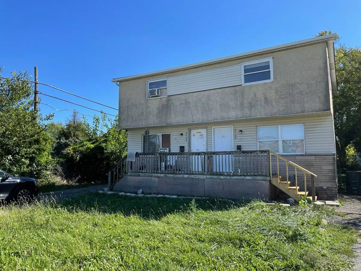 4105 Sullivant Ave House for rent in Columbus, OH