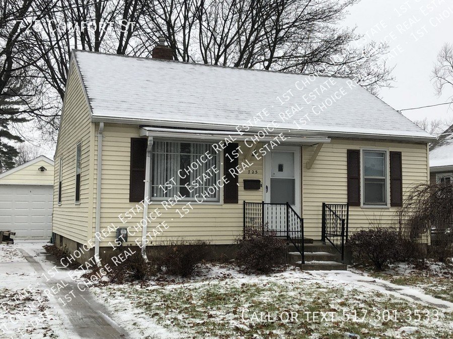 725 Comfort St Lansing, MI House for Rent Rentable