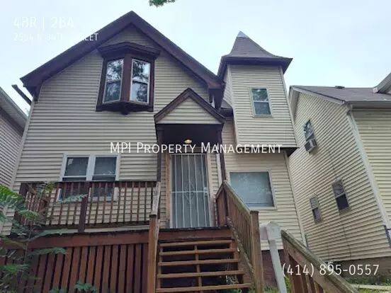 2554 N 34th St Apartment for rent in Milwaukee, WI