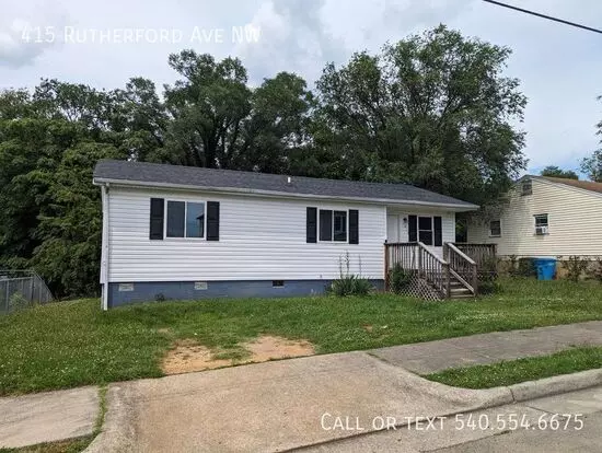415 Rutherford Ave NW Apartment for rent in Roanoke, VA